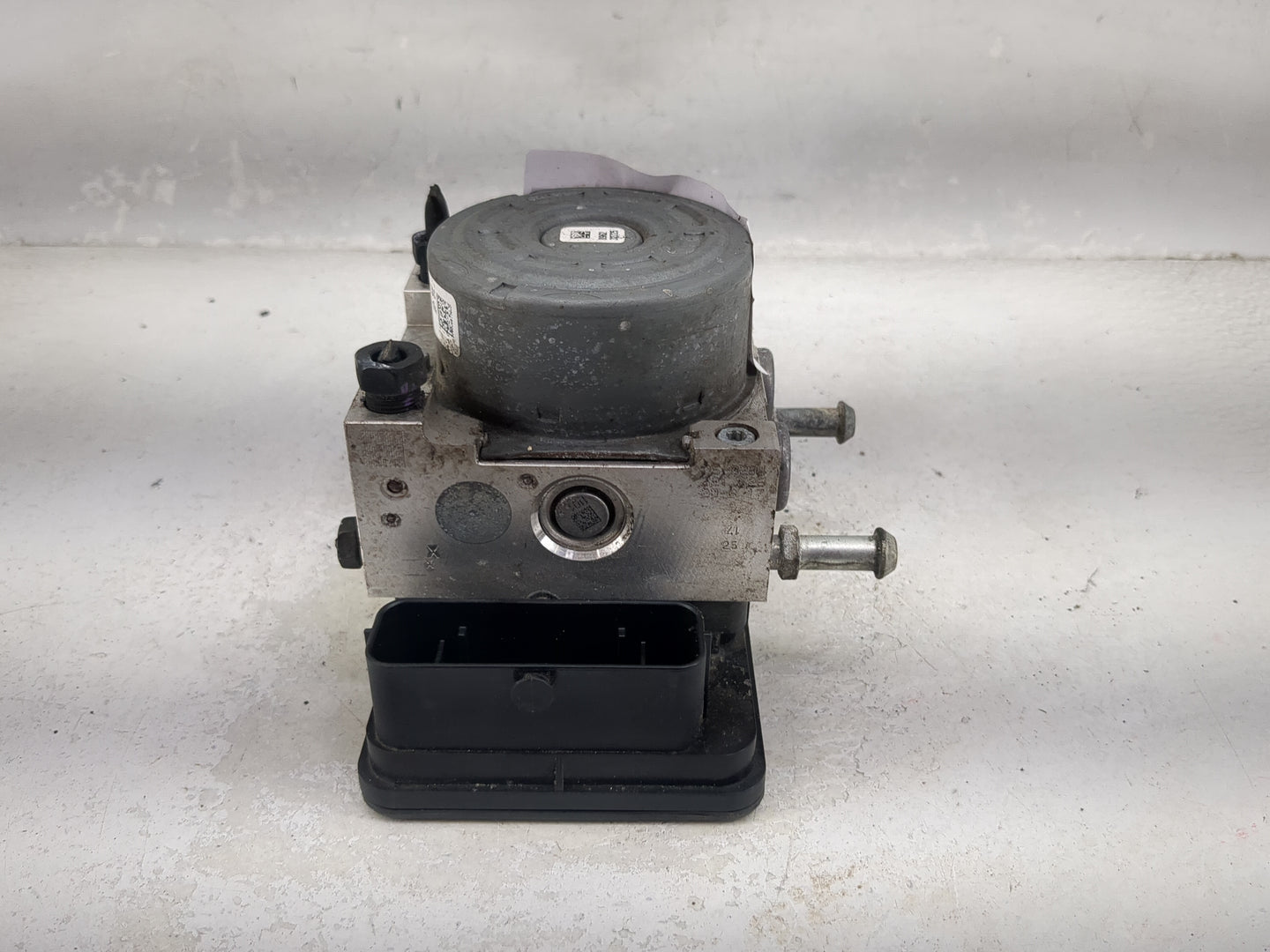2023 Kia Forte ABS Pump Control Module Replacement P/N:58900-M7AA0 06.2102-7519.4, 28.5180-3601.3, 06.7109-5309.3 Fits OEM U