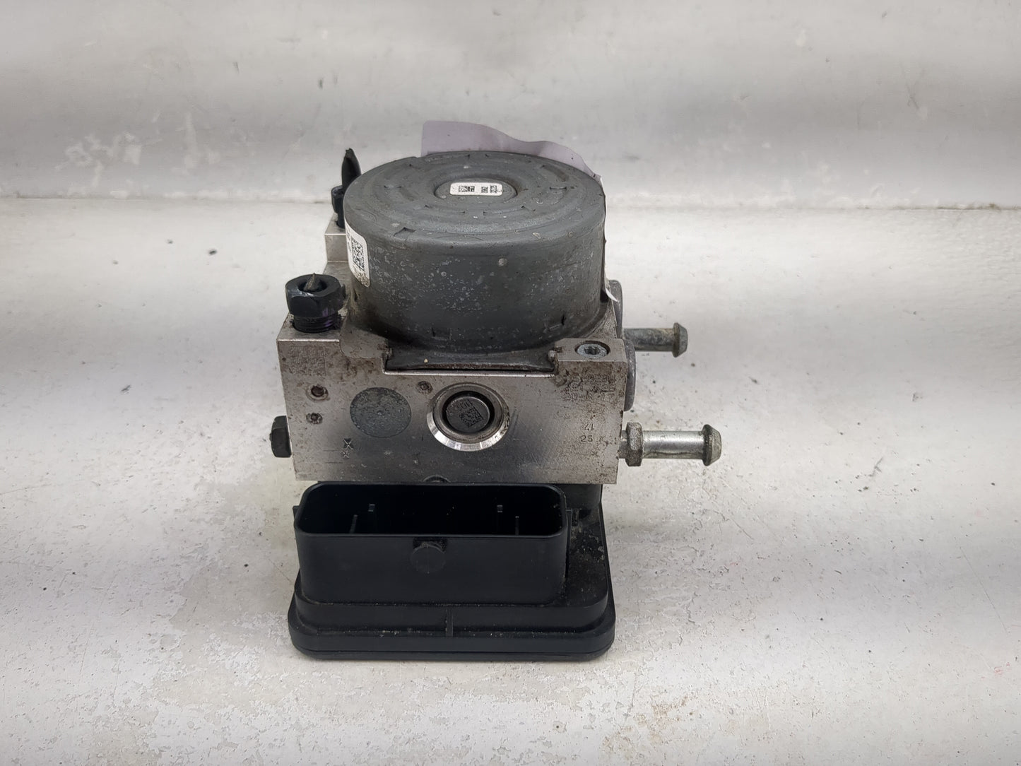 2023 Kia Forte ABS Pump Control Module Replacement P/N:58900-M7AA0 06.2102-7519.4, 28.5180-3601.3, 06.7109-5309.3 Fits OEM U