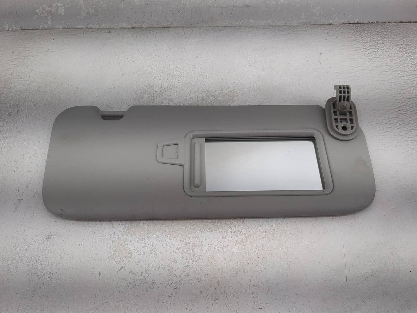 2022 Kia Forte Sun Visor Shade Replacement Passenger Right Mirror Fits OEM Used Auto Parts - Oemusedautoparts1.com