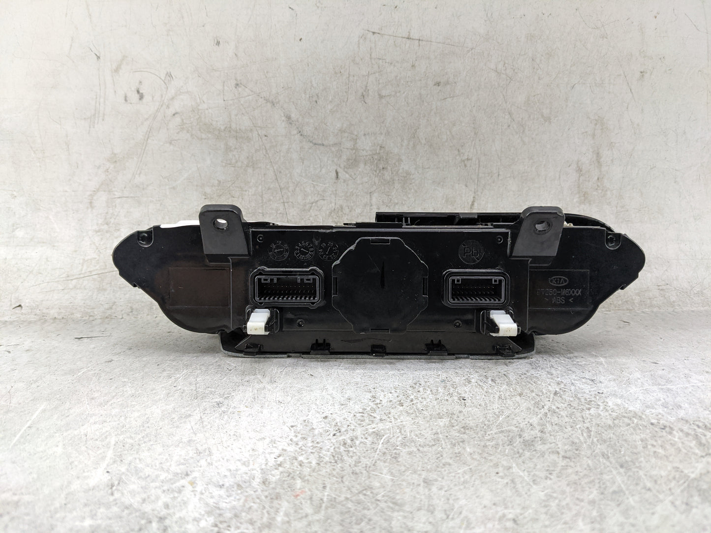 2022 Kia Forte Climate Control Module Temperature AC/Heater Replacement P/N:97250-M6AM0BPG 97250-M6XXX Fits OEM Used Auto Pa