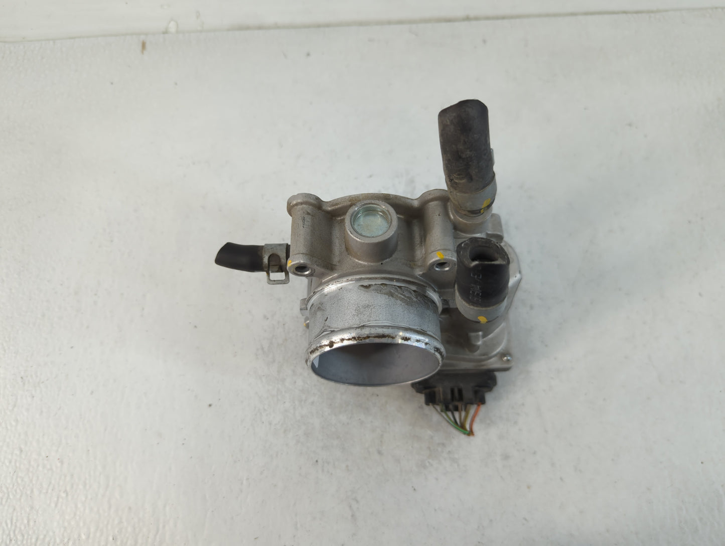 2020-2022 Kia Forte Throttle Body P/N:35100-2B340 Fits Fits 2020 2021 2022 OEM Used Auto Parts - Oemusedautoparts1.com