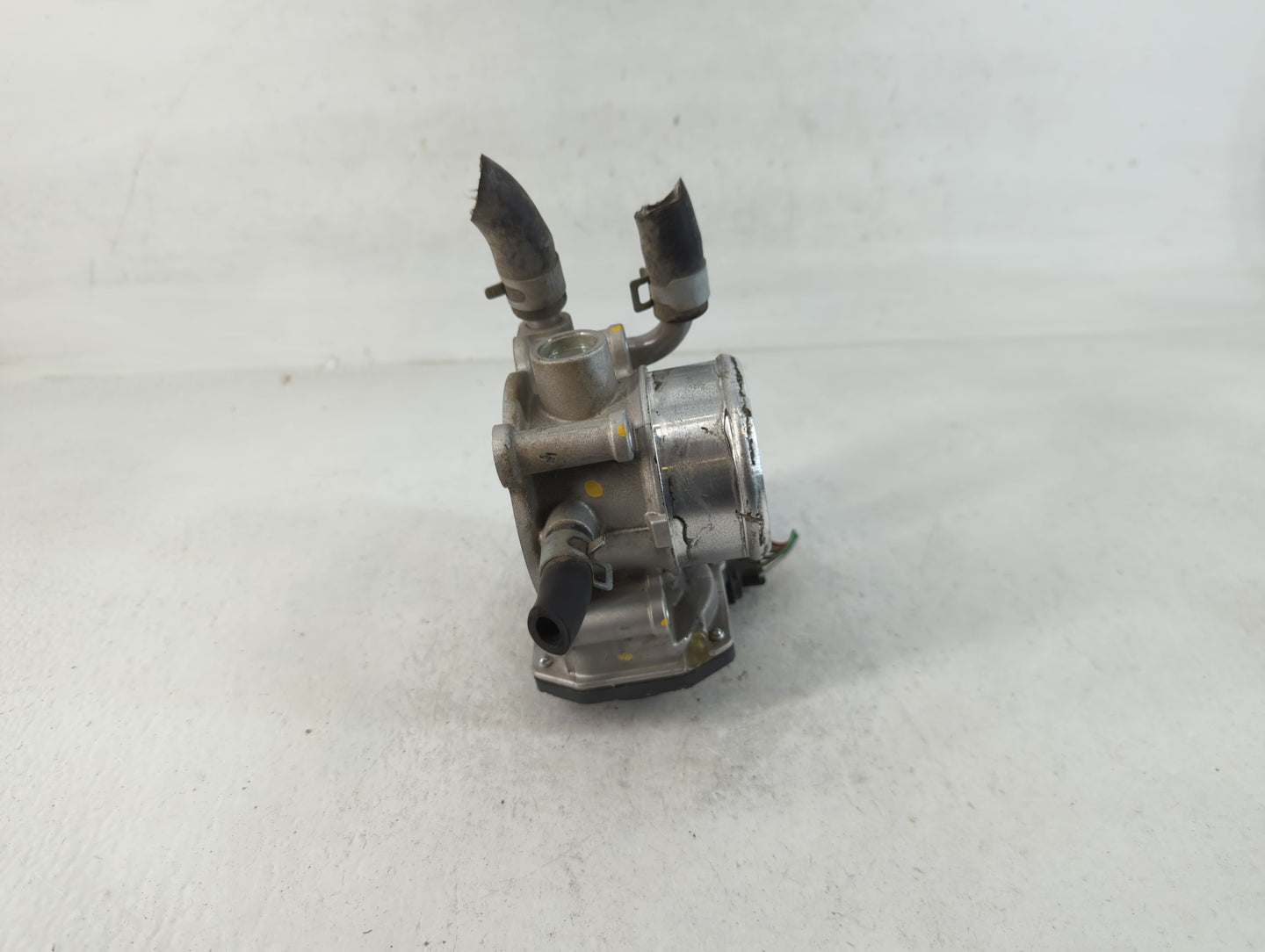2020-2022 Kia Forte Throttle Body P/N:35100-2B340 Fits Fits 2020 2021 2022 OEM Used Auto Parts - Oemusedautoparts1.com