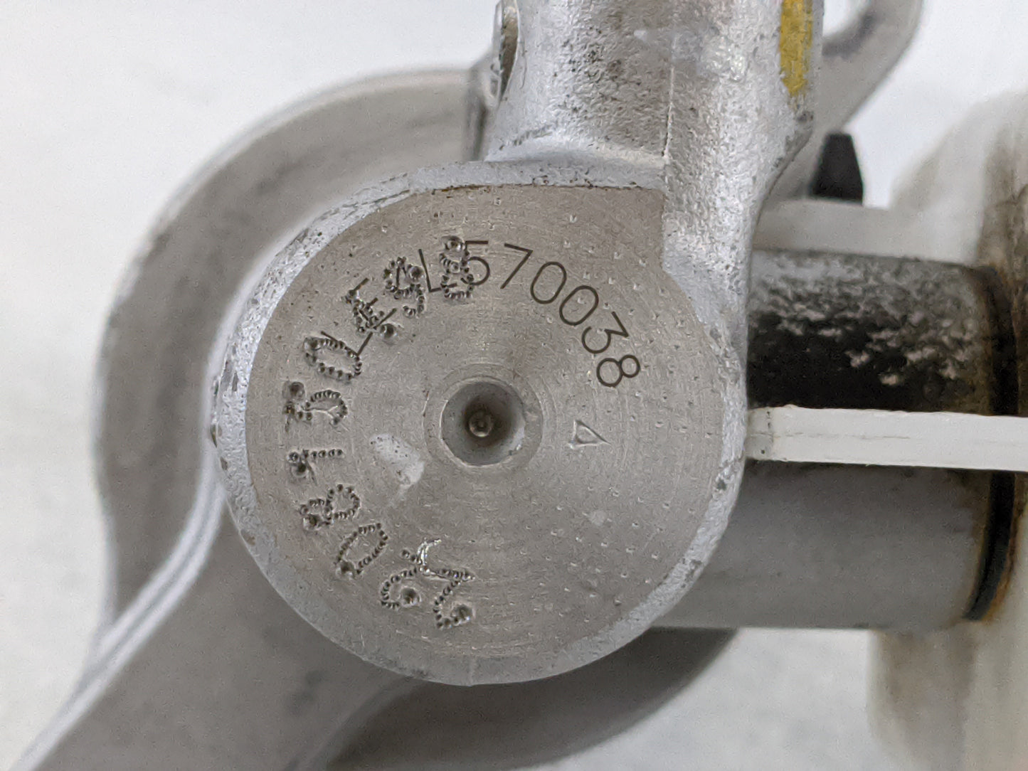 2021-2021 Kia K5 Brake Master Cylinder - Oemusedautoparts1.com