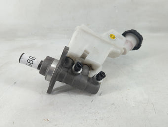 compare product 2021-2021 Kia K5 Brake Master Cylinder 1198840