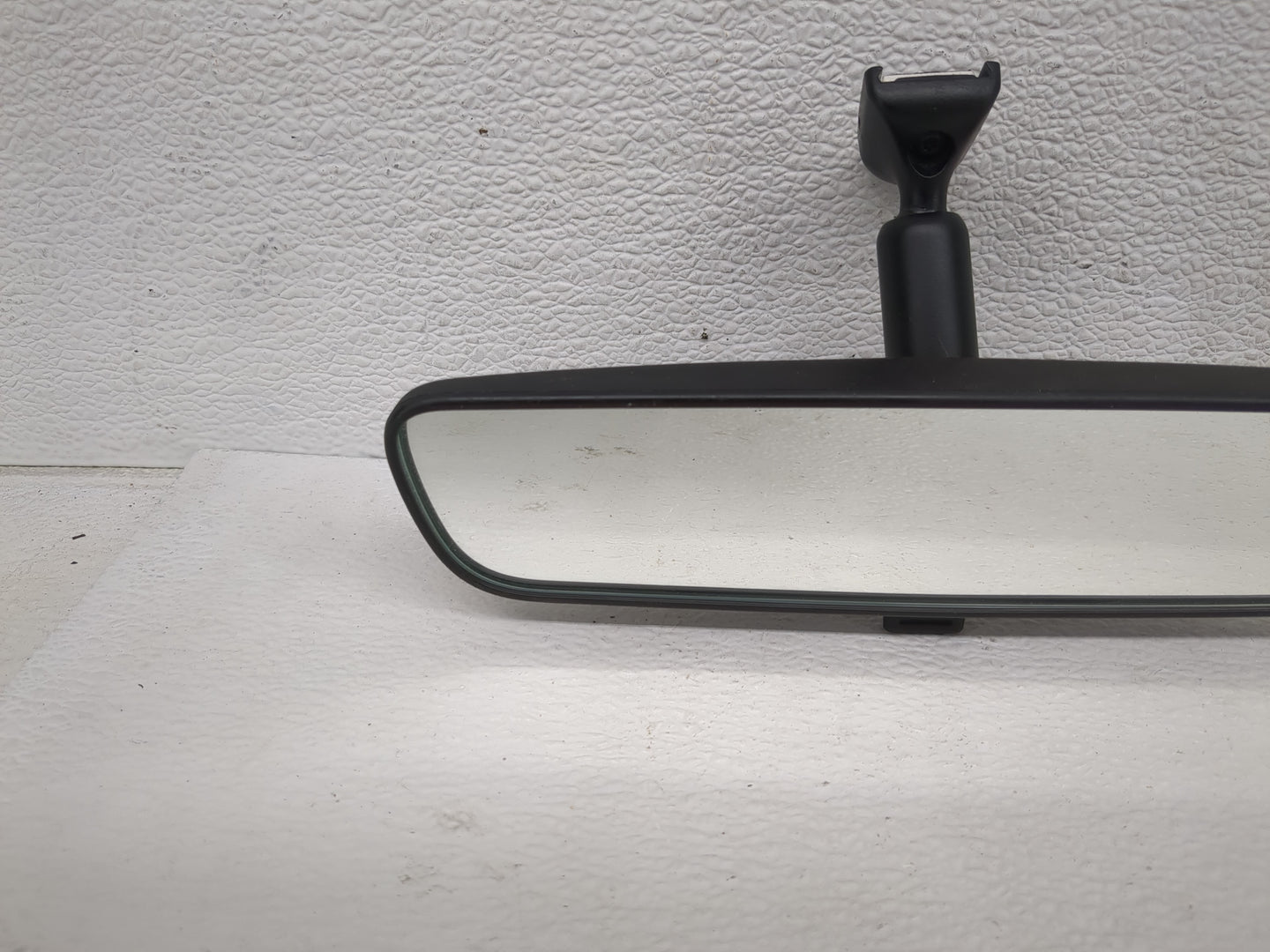 2021 Kia K5 Interior Rear View Mirror Replacement OEM P/N:E11048973 Fits Fits 2020 2022 OEM Used Auto Parts - Oemusedautopar