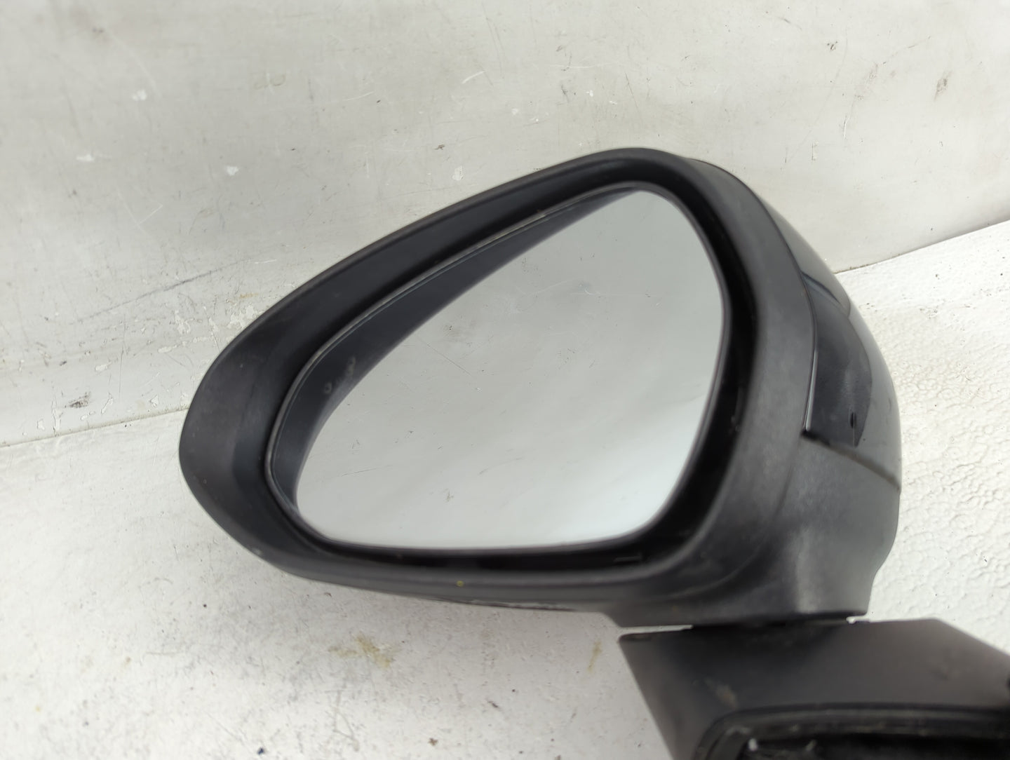 2021 Kia K5 Driver Side View Mirror - Left Door Mirror OEM Used - Oemusedautoparts1.com