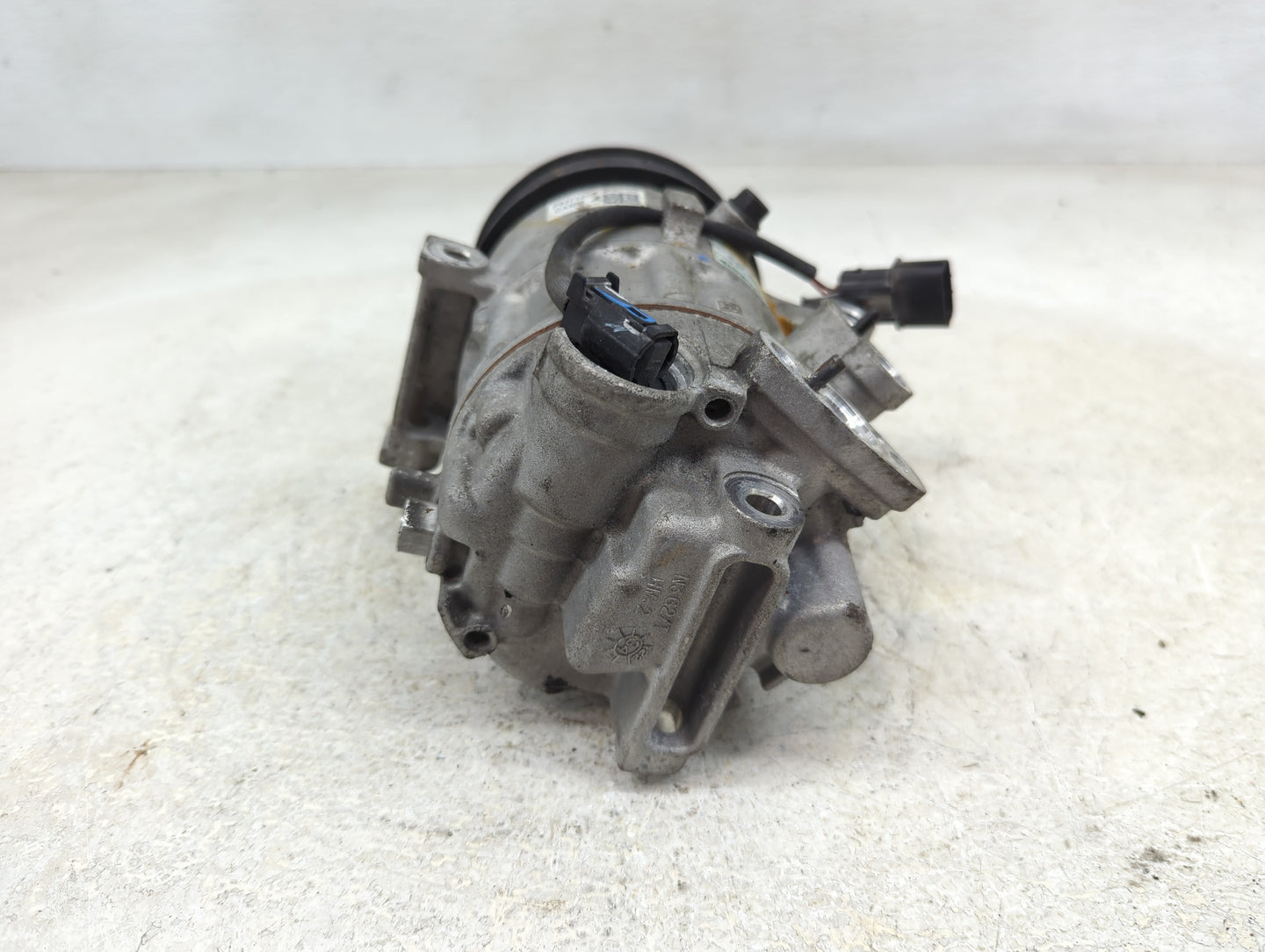 2021-2021 Kia K5 Air Conditioning A/c Ac Compressor Oem - Oemusedautoparts1.com
