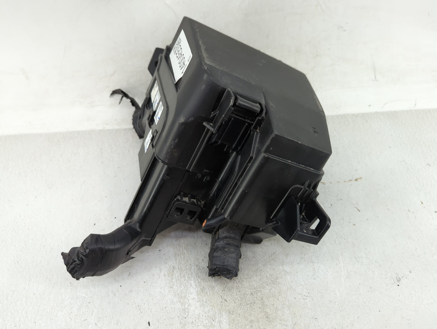 2023 Kia K5 Fusebox Fuse Box Panel Relay Module P/N:91985-L0110 Fits OEM Used Auto Parts - Oemusedautoparts1.com