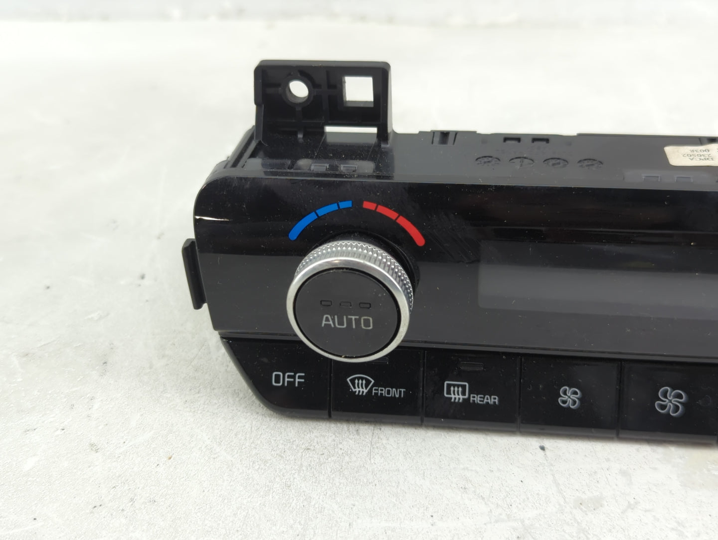 2021 Kia K5 Climate Control Module Temperature AC/Heater Replacement P/N:Q138320L 97250-L3200 Fits OEM Used Auto Parts - Oem