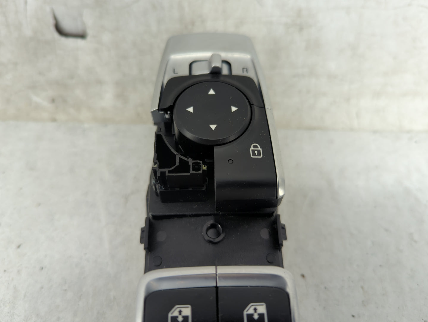 2021 Kia K5 Master Power Window Switch Replacement Driver Side Left P/N:93571L3140 10509913, 93201VL200020 Fits OEM Used Aut