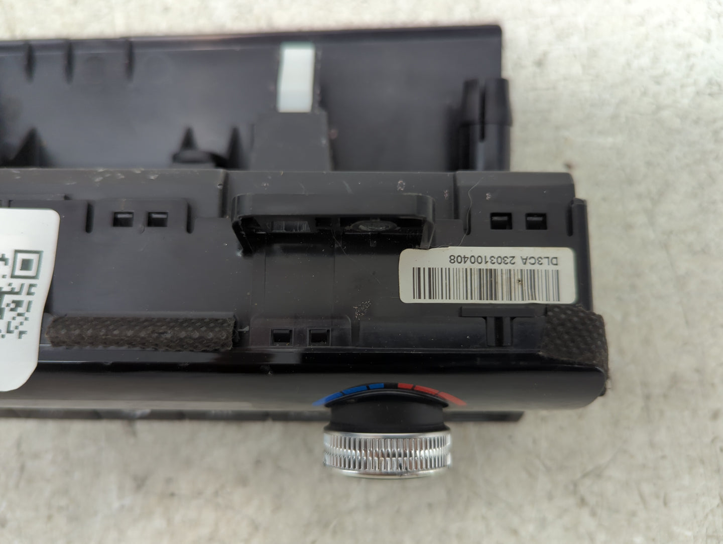 2021 Kia K5 Climate Control Module Temperature AC/Heater Replacement P/N:97250-L3200 Fits OEM Used Auto Parts - Oemusedautop
