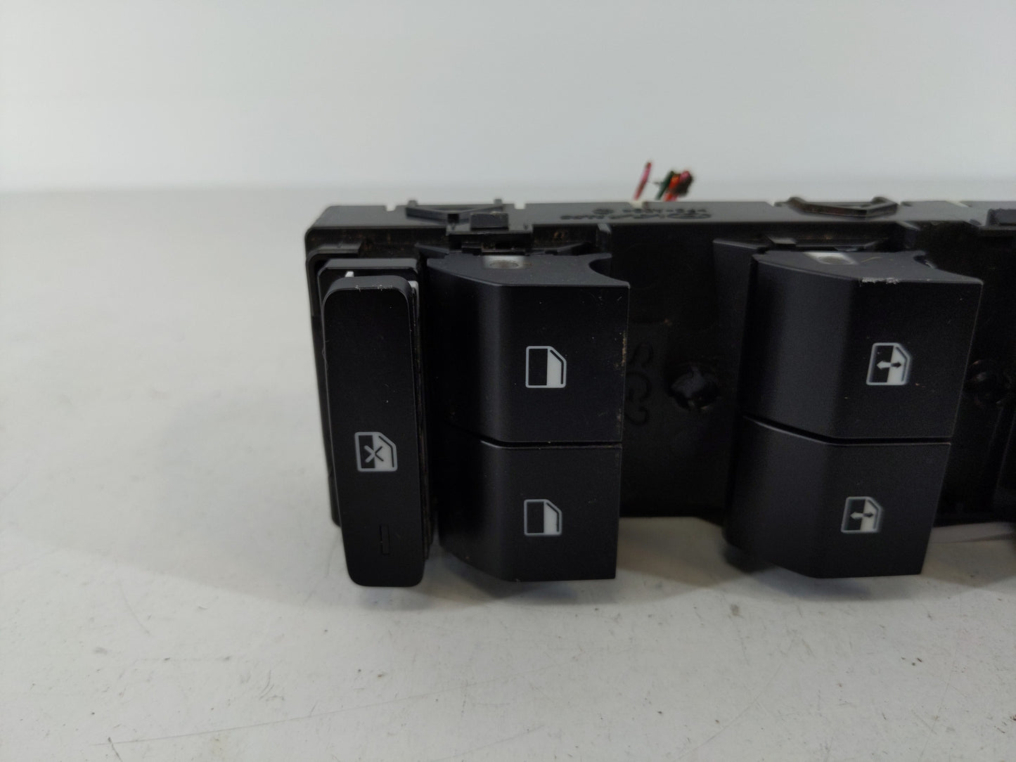 2023 Kia Niro Master Power Window Switch Replacement Driver Side Left P/N:93571-AT370 Fits OEM Used Auto Parts - Oemusedauto