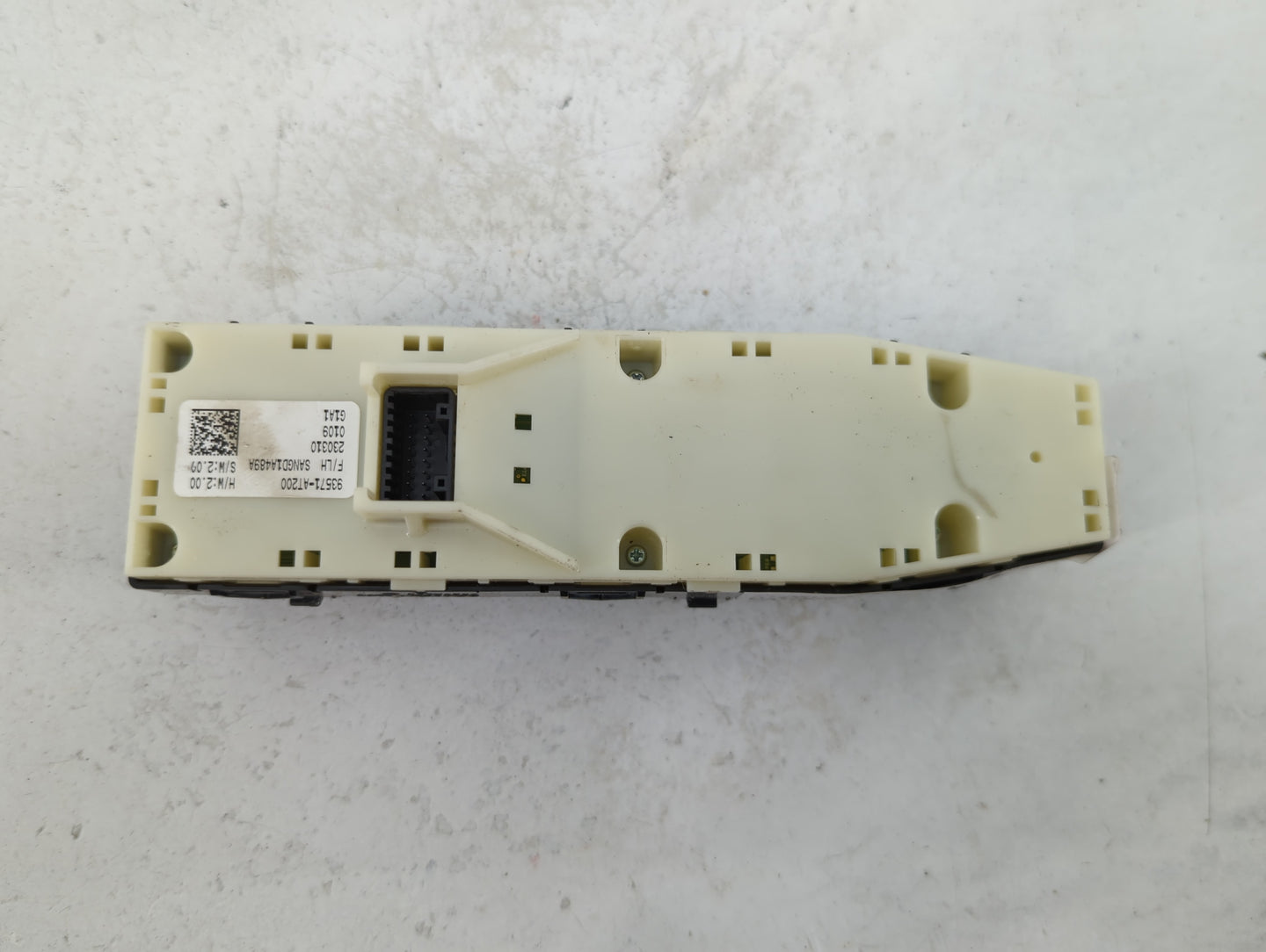 2023 Kia Niro Master Power Window Switch Replacement Driver Side Left P/N:93571-AT200 SANGD1A489A Fits OEM Used Auto Parts -