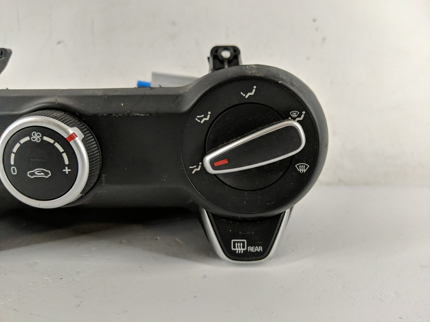 2023 Kia Rio Climate Control Module Temperature AC/Heater Replacement P/N:97250H9131 Fits OEM Used Auto Parts - Oemusedautop
