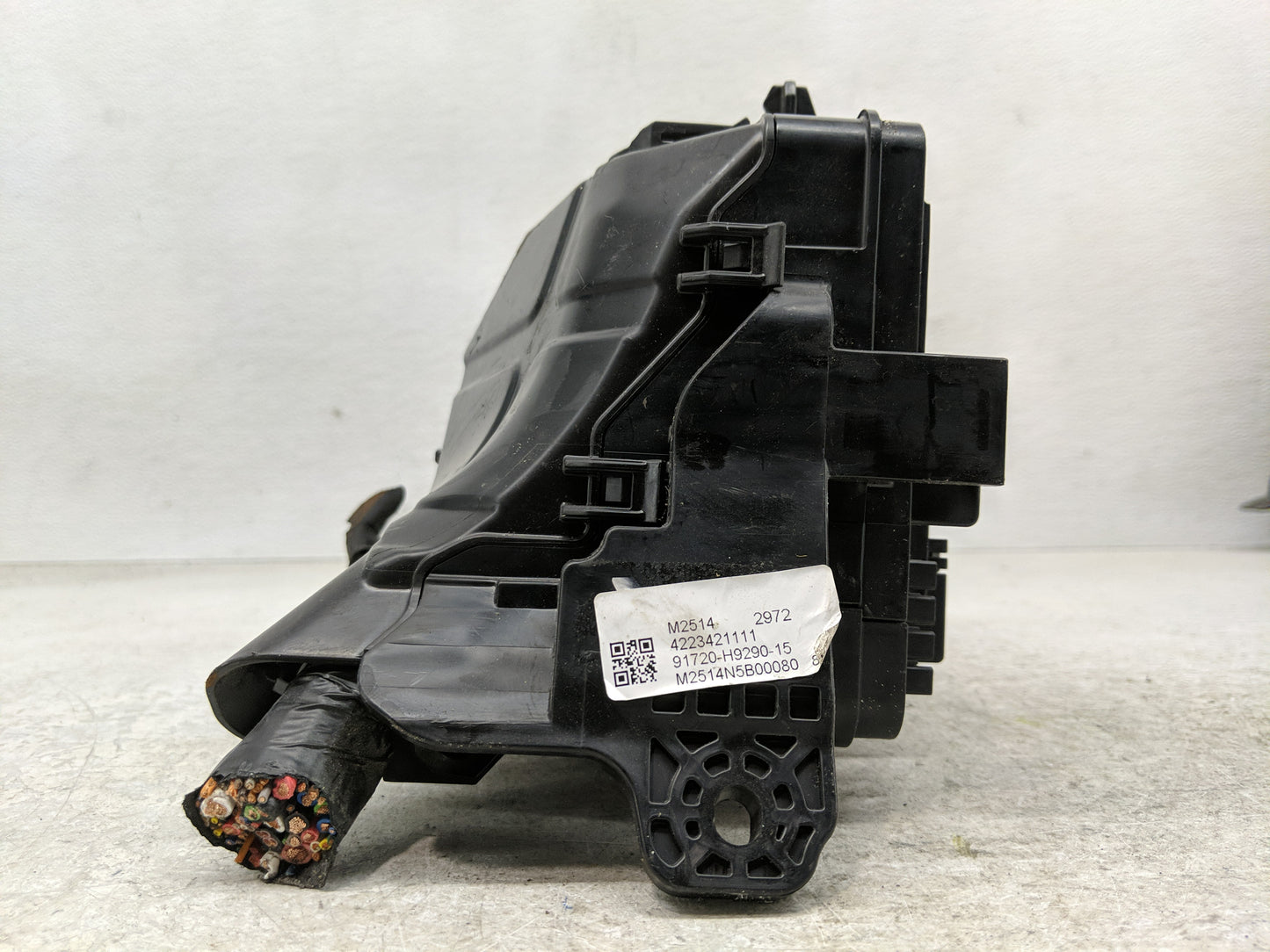 2020 Kia Rio Fusebox Fuse Box Panel Relay Module P/N:91956-H9300 Fits OEM Used Auto Parts - Oemusedautoparts1.com