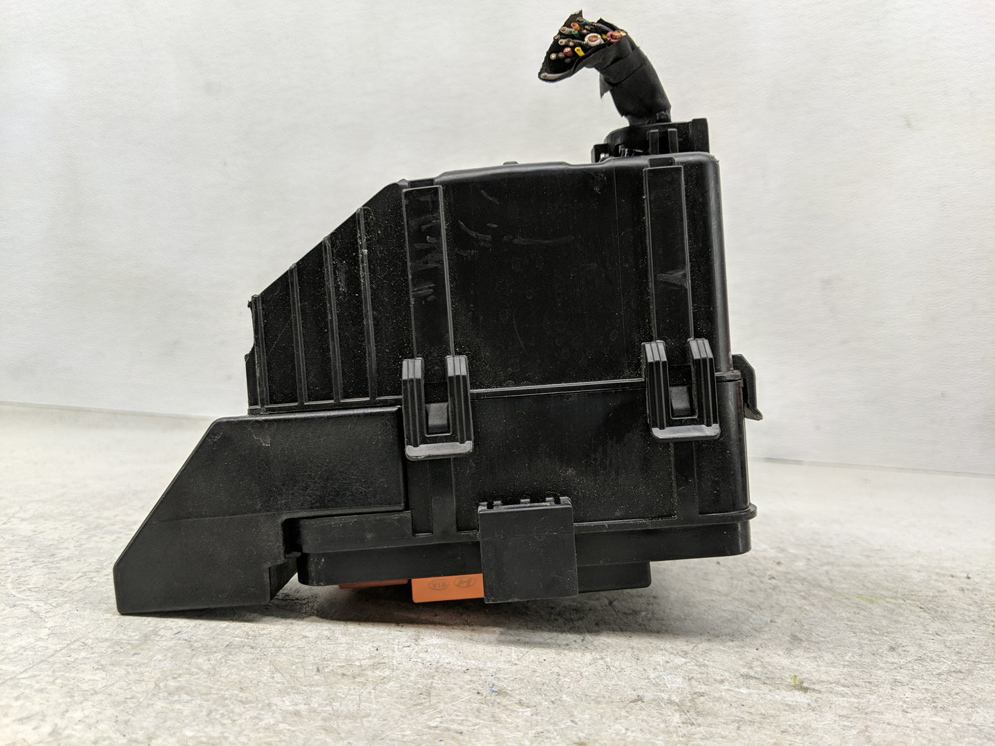 2020 Kia Rio Fusebox Fuse Box Panel Relay Module P/N:91956-H9300 Fits OEM Used Auto Parts - Oemusedautoparts1.com