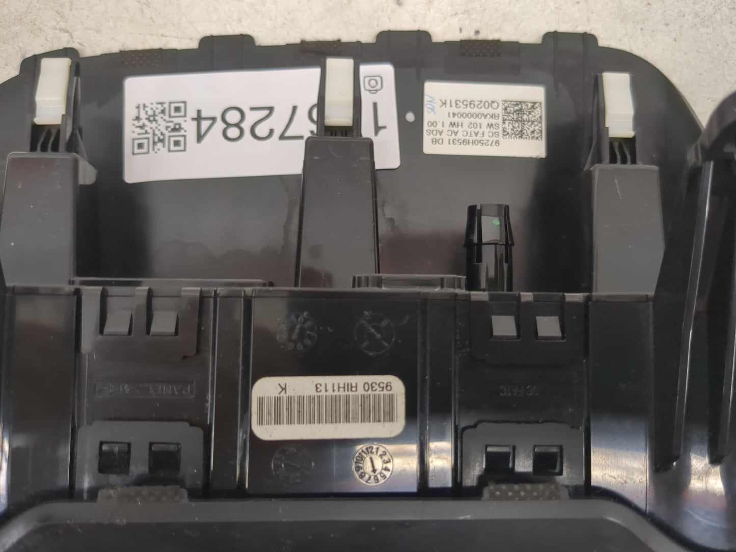 2023 Kia Rio Climate Control Module Temperature AC/Heater Replacement P/N:97250H8531 97250H8531DB, Q029531K Fits OEM Used Au
