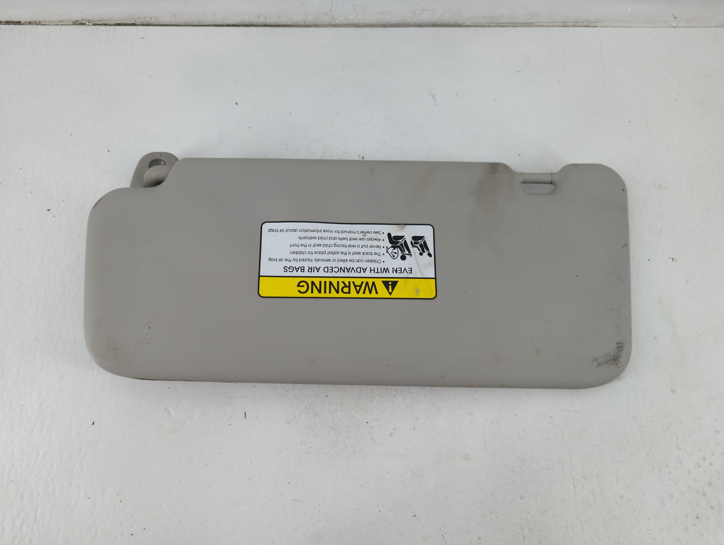2021-2022 Kia Seltos Sun Visor Shade Replacement Passenger Right Mirror Fits Fits 2021 2022 OEM Used Auto Parts - Oemusedaut