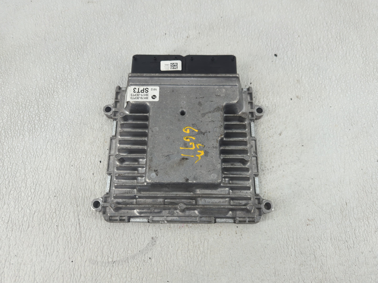 2023 Kia Seltos PCM Engine Control Computer ECU ECM PCU OEM P/N:39171-2EPT3 39170-2EPT3 Fits OEM Used Auto Parts - Oemusedau