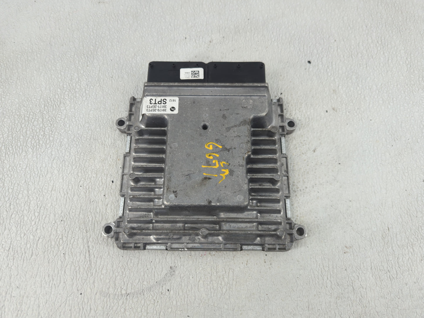 2023 Kia Seltos PCM Engine Control Computer ECU ECM PCU OEM P/N:39171-2EPT3 39170-2EPT3 Fits OEM Used Auto Parts - Oemusedau