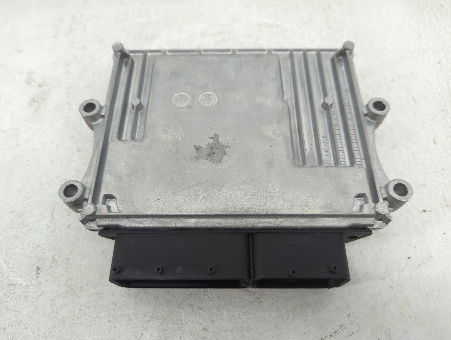 2023 Kia Seltos PCM Engine Control Computer ECU ECM PCU OEM P/N:39128-2BSS6 Fits OEM Used Auto Parts - Oemusedautoparts1.com