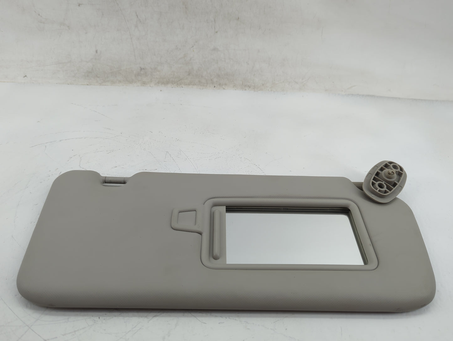 2021-2022 Kia Seltos Sun Visor Shade Replacement Passenger Right Mirror Fits Fits 2021 2022 OEM Used Auto Parts - Oemusedaut