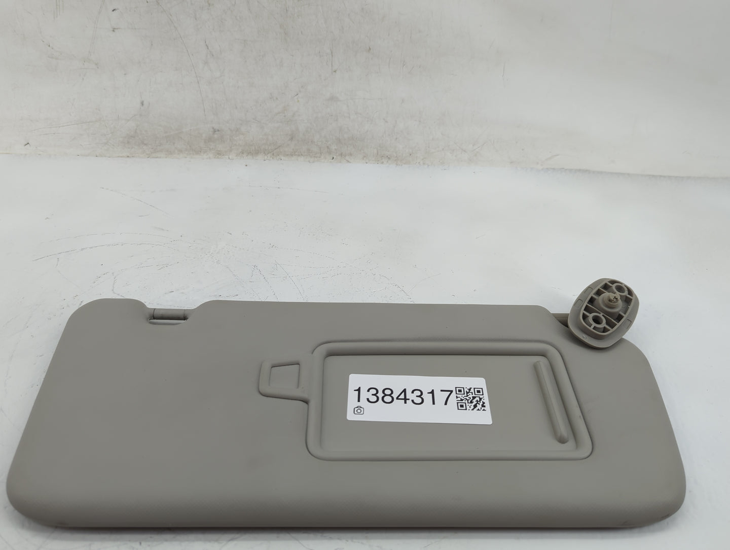 2021-2022 Kia Seltos Sun Visor Shade Replacement Passenger Right Mirror Fits Fits 2021 2022 OEM Used Auto Parts - Oemusedaut