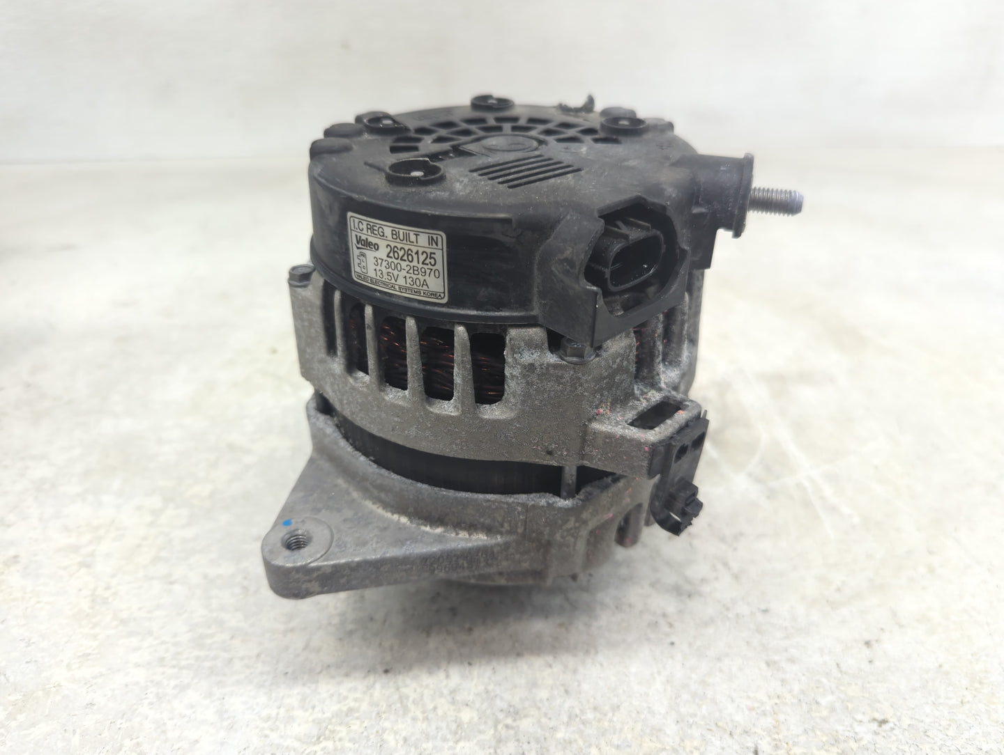 2021-2022 Kia Seltos Alternator Replacement Generator Charging Assembly Engine OEM P/N:2626125 37300-2B970 Fits Fits 2021 20