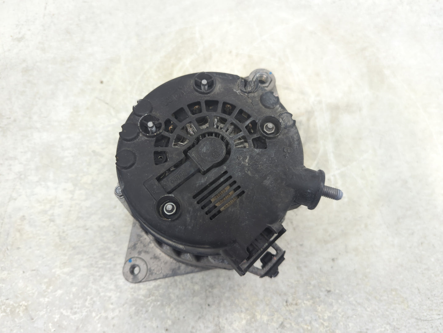 2021-2022 Kia Seltos Alternator Replacement Generator Charging Assembly Engine OEM P/N:2626125 37300-2B970 Fits Fits 2021 20