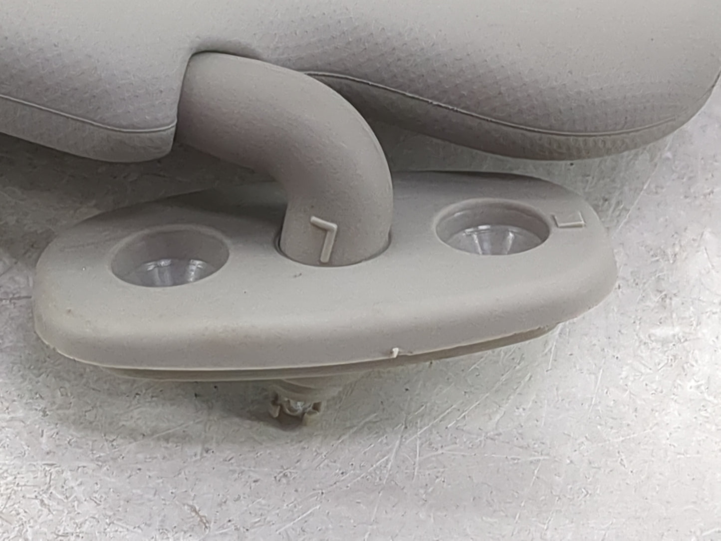 2021-2022 Kia Seltos Sun Visor Shade Replacement Driver Left Mirror Fits Fits 2021 2022 OEM Used Auto Parts - Oemusedautopar