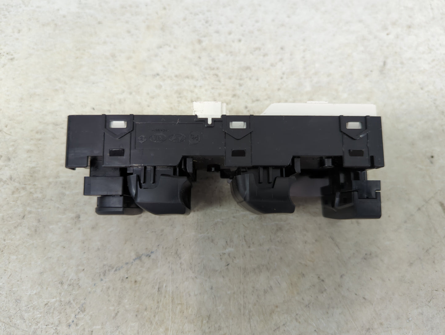 2021-2022 Kia Seltos Master Power Window Switch Replacement Driver Side Left P/N:93571-Q5100 40C491-1000 Fits Fits 2021 2022