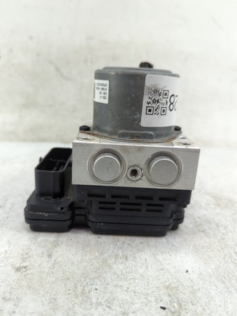 compare product 2021-2022 Kia Seltos Anti-Lock Brake ABS Pump Module Actuator OEM P/N:58900-Q5200 Q5589-30600, 53A3821098 Fits Fits 2021 2022 OEM Used Auto Parts