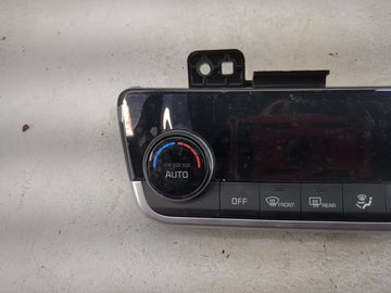 2021-2022 Kia Seltos Climate Control Module Temperature AC/Heater Replacement P/N:97250-Q5290 Fits Fits 2021 2022 OEM Used Auto Parts