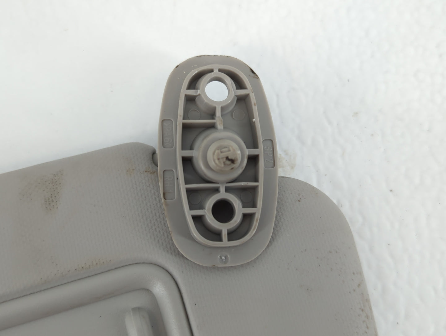 2021-2022 Kia Seltos Sun Visor Shade Replacement Passenger Right Mirror Fits Fits 2021 2022 OEM Used Auto Parts - Oemusedaut