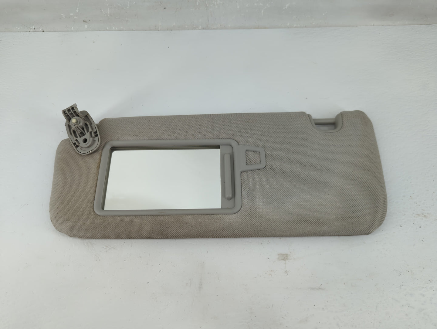 2021 Kia Sorento Sun Visor Shade Replacement Driver Left Mirror Fits OEM Used Auto Parts - Oemusedautoparts1.com