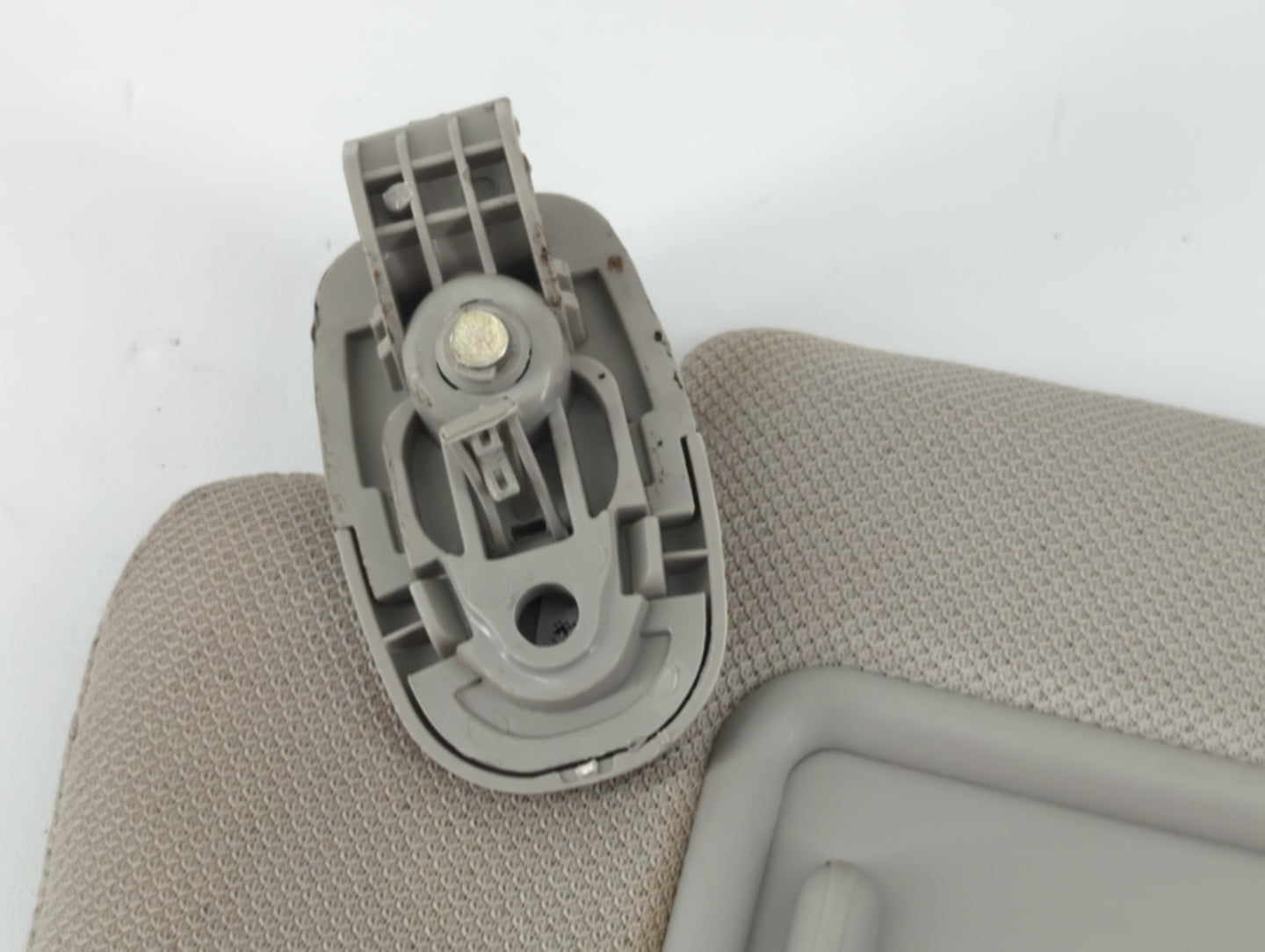 2021 Kia Sorento Sun Visor Shade Replacement Driver Left Mirror Fits OEM Used Auto Parts - Oemusedautoparts1.com
