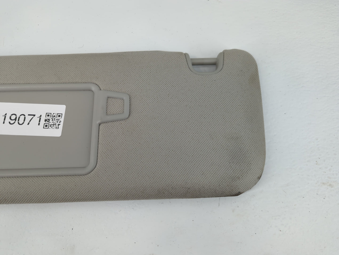 2021 Kia Sorento Sun Visor Shade Replacement Passenger Right Mirror Fits OEM Used Auto Parts - Oemusedautoparts1.com