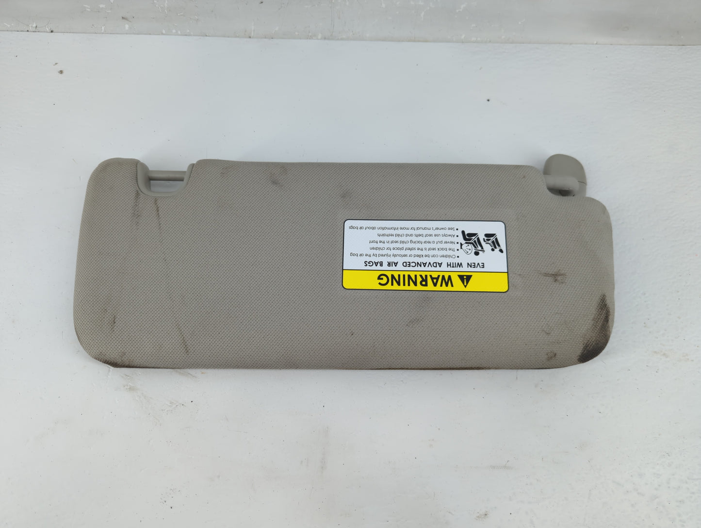 2021 Kia Sorento Sun Visor Shade Replacement Passenger Right Mirror Fits OEM Used Auto Parts - Oemusedautoparts1.com