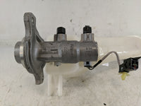 2021-2021 Kia Sorento Brake Master Cylinder - Oemusedautoparts1.com