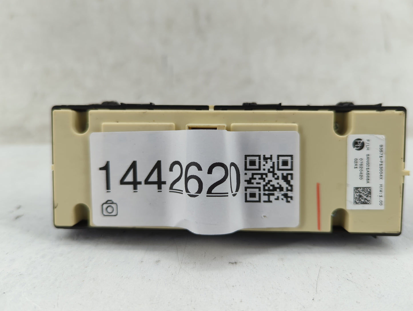 2023 Kia Sorento Master Power Window Switch Replacement Driver Side Left P/N:93571-P1300 93571-P13004X, SANGD1A568A Fits OEM