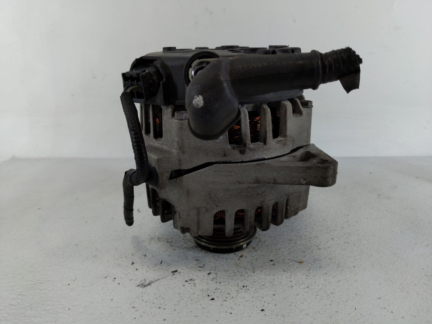 2020-2021 Kia Soul Alternator Replacement Generator Charging Assembly Engine OEM P/N:37300-2E821 Fits OEM Used Auto Parts - 