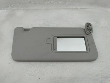 2023 Kia Soul Sun Visor Shade Replacement Passenger Right Mirror Fits OEM Used Auto Parts - Oemusedautoparts1.com