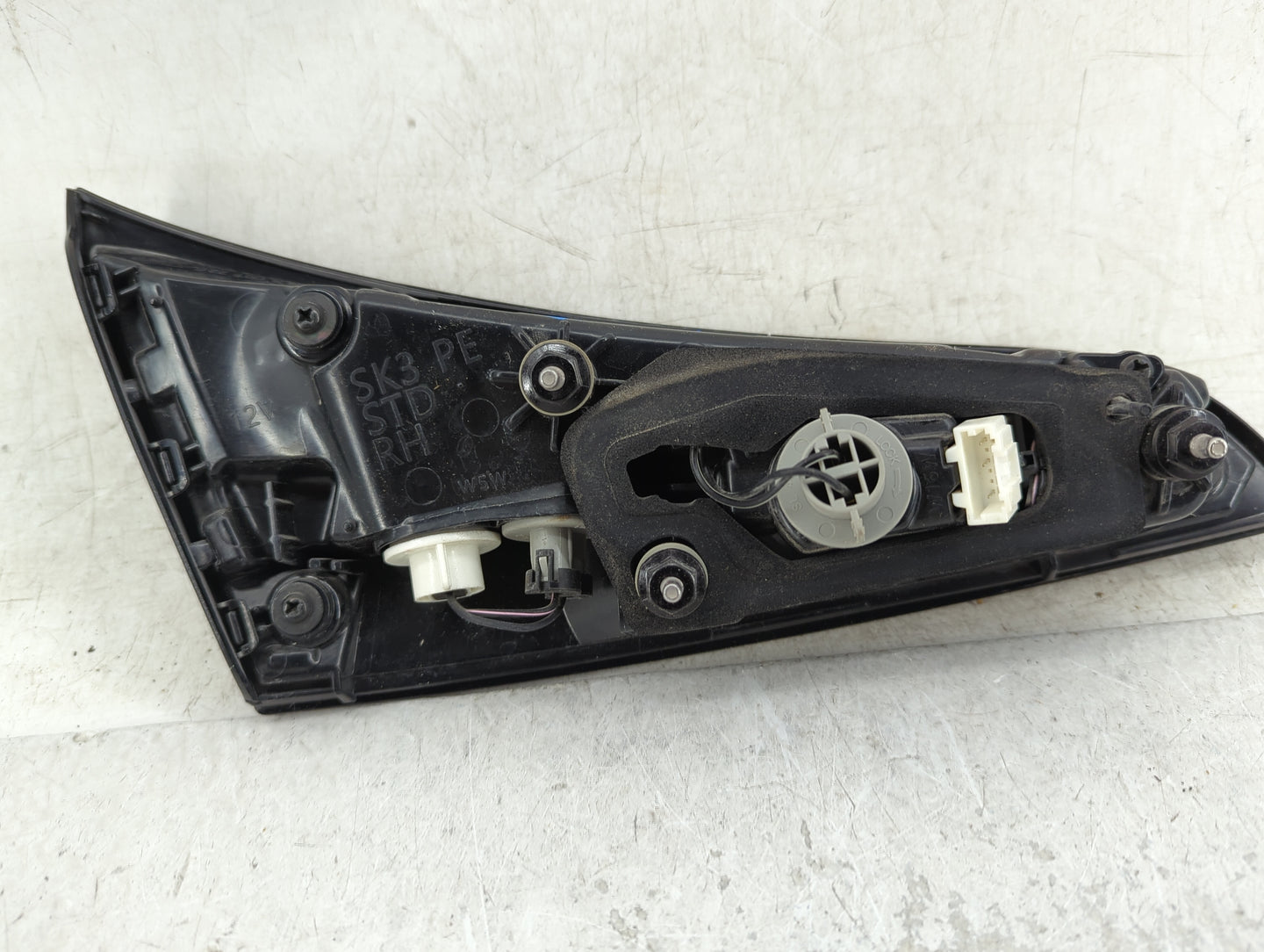 2023 Kia Soul Tail Light Assembly Passenger Right OEM Fits OEM Used Auto Parts - Oemusedautoparts1.com