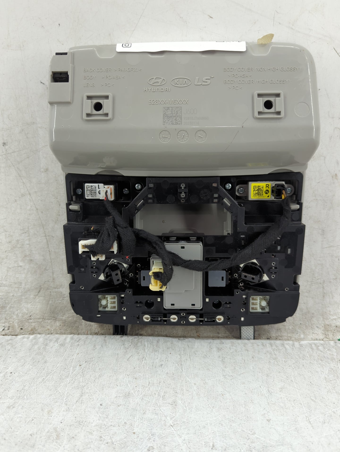 2023 Kia Soul Overhead Roof Console - Oemusedautoparts1.com