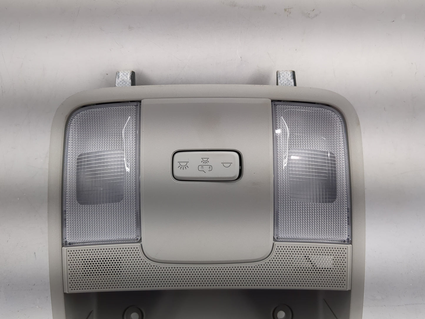 2020-2021 Kia Soul Overhead Roof Console 1482432 - Oemusedautoparts1.com