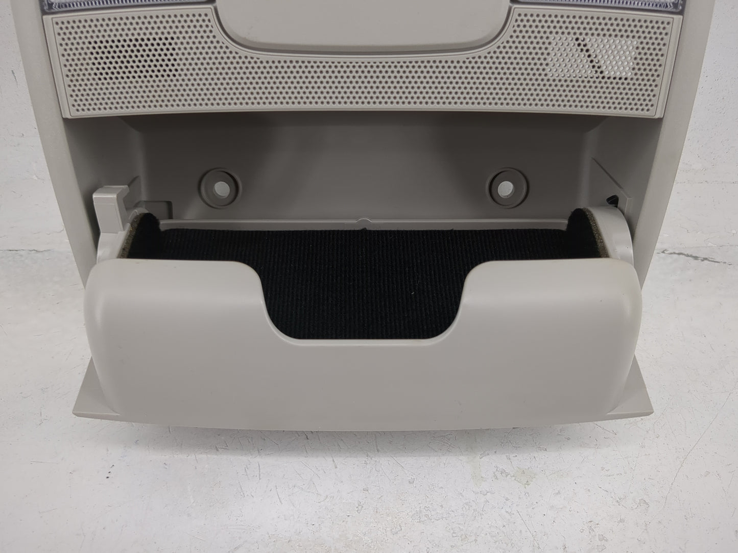 2020-2021 Kia Soul Overhead Roof Console 1482432 - Oemusedautoparts1.com