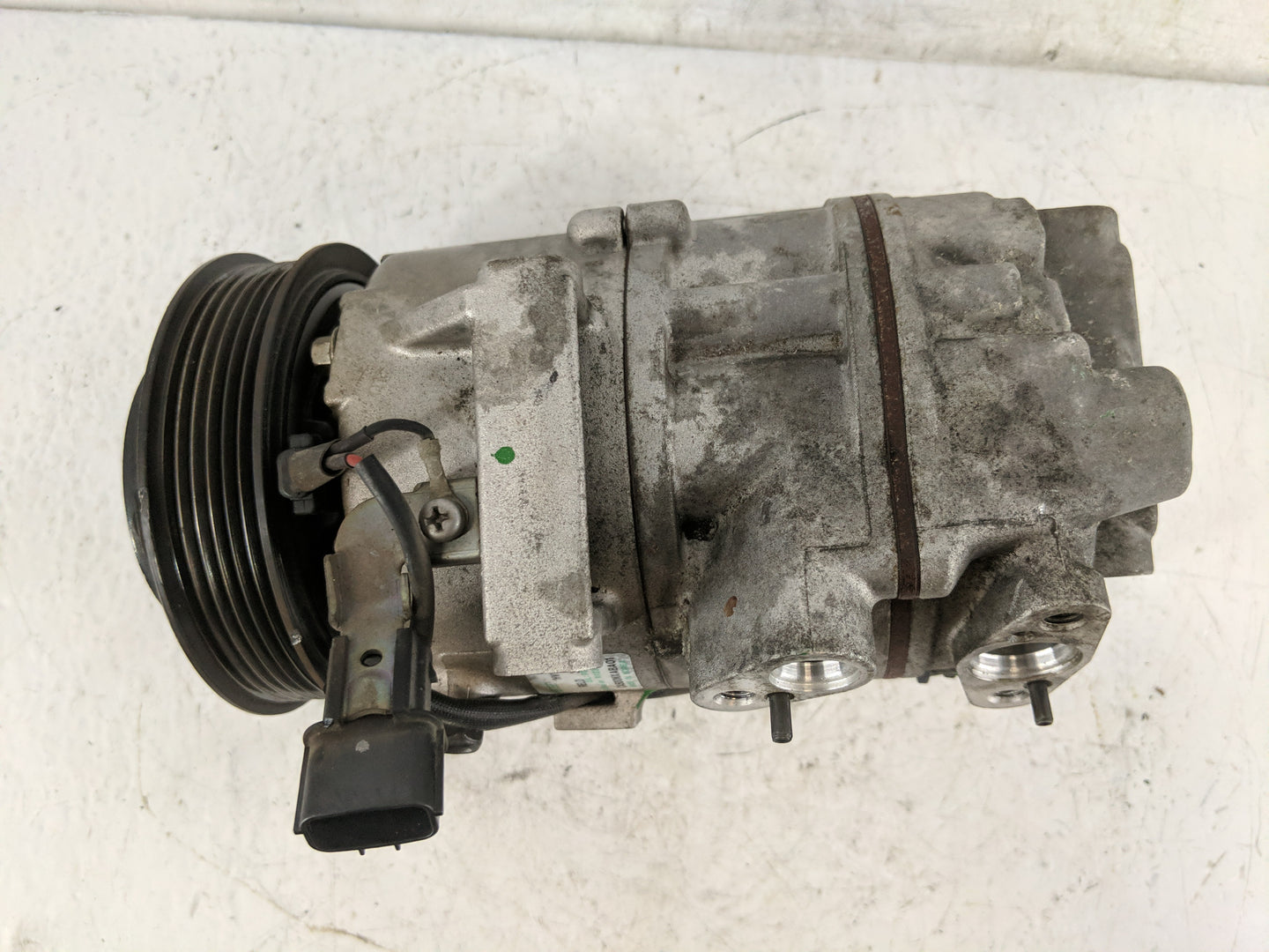 Kia Sportage Air Conditioning A/c Ac Compressor Oem - Oemusedautoparts1.com