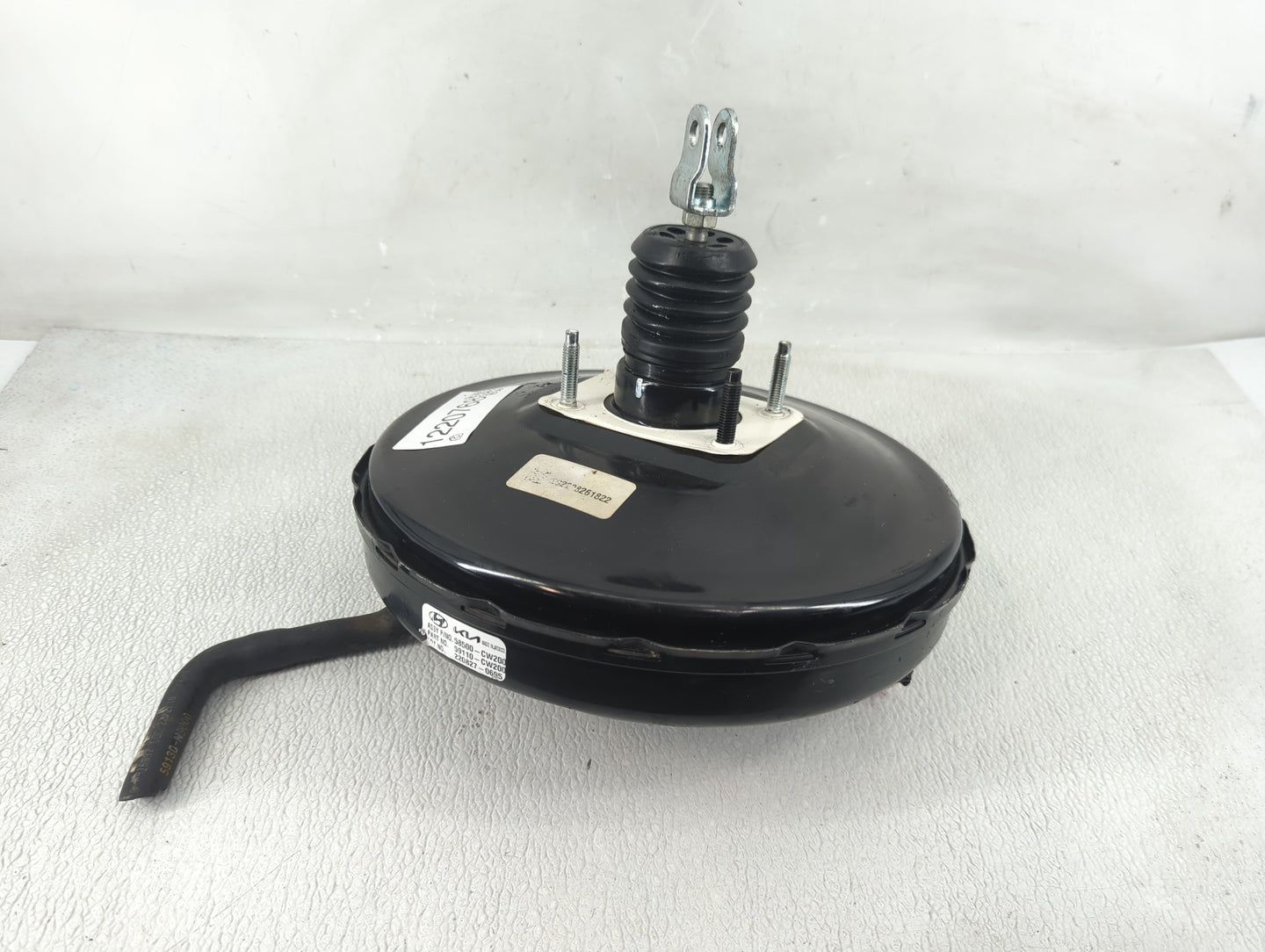 Kia Sportage Power Brake Booster Oem - Oemusedautoparts1.com