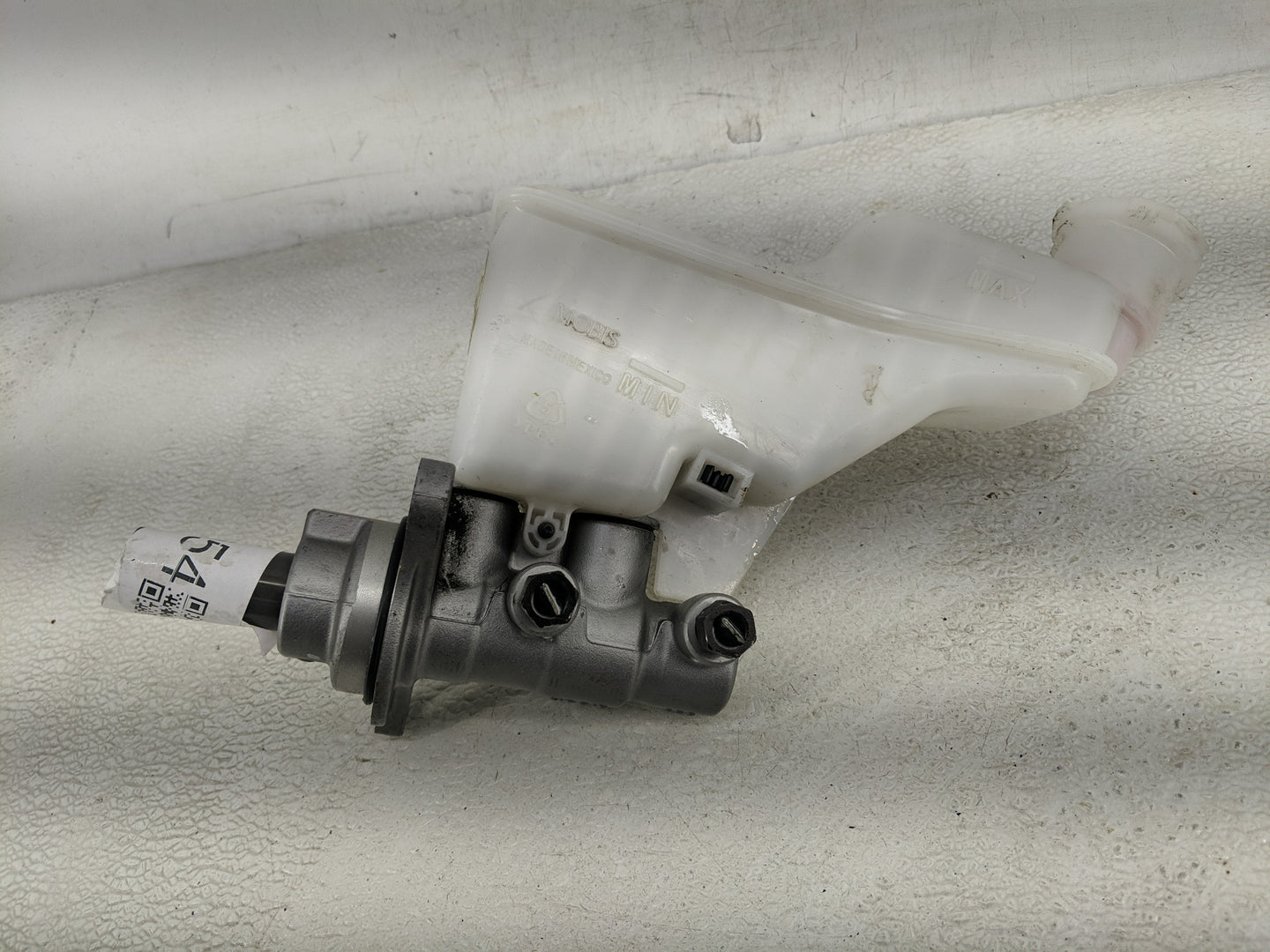 Kia Sportage Brake Master Cylinder - Oemusedautoparts1.com
