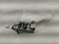 Kia Sportage Brake Master Cylinder - Oemusedautoparts1.com